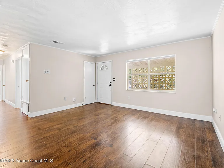 21 Lime Ave — Photo 7