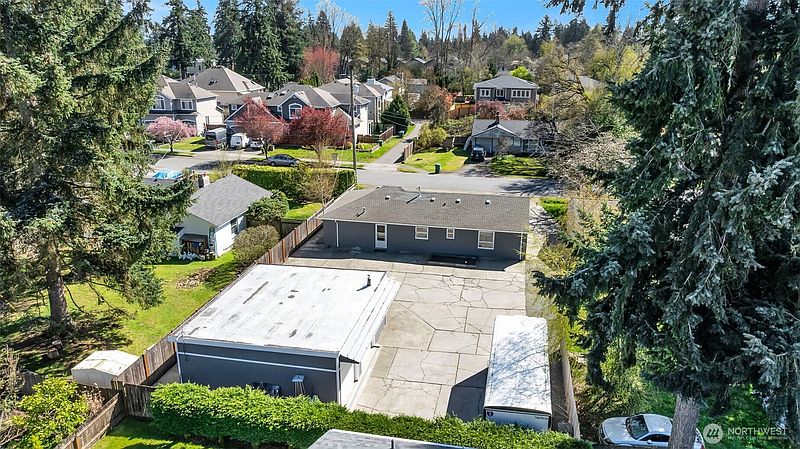2nd image of 1314 N 188th Street