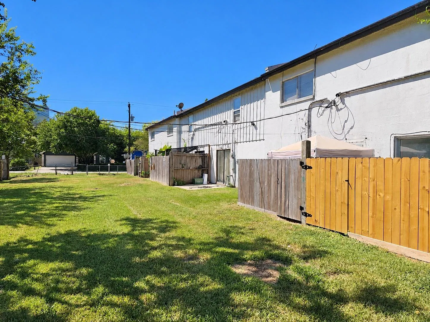 2 bed, 1.0 bath, $1,000 — Photo 4