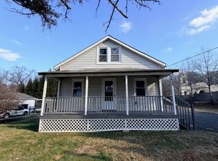 1636 Otts Chapel Rd, Newark, DE 19702