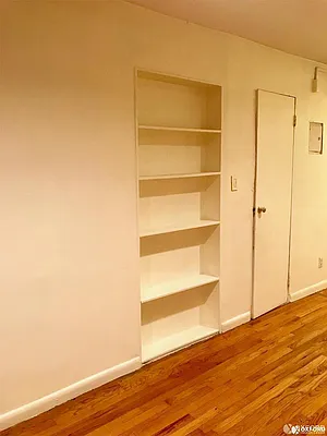 Rented by Oxford Property Group | media 64