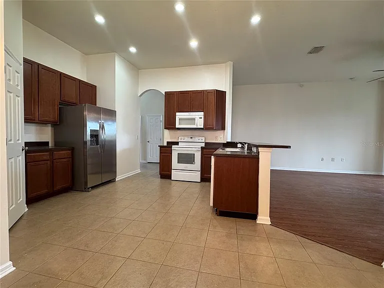317 Down Pine Dr — Photo 11