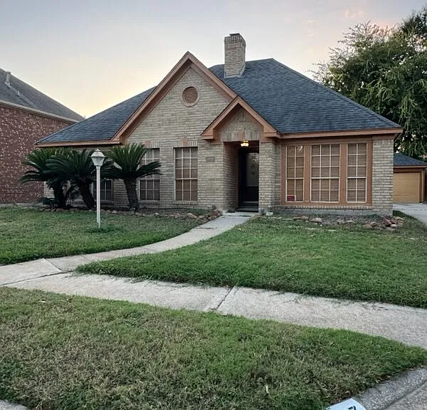 19107 Keyturn Ln — Photo 1