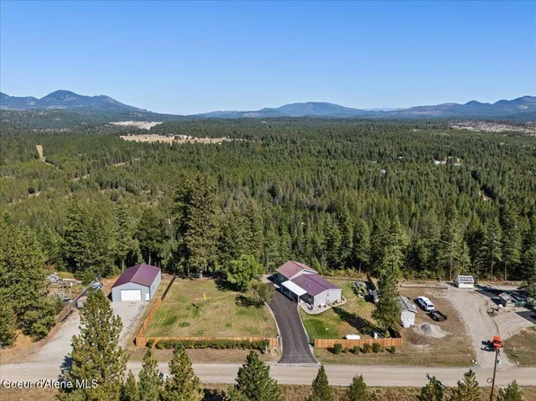 7497 E Forest View Rd, Athol, ID 83801