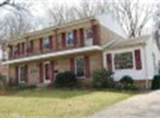 1394 Stratton Dr, Rockville, MD 20854