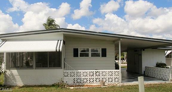 2nd image of 248 Palmer Blvd