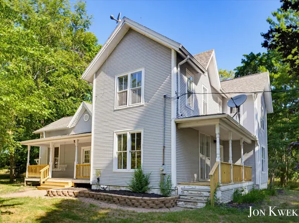 6692 Fitzner Rd, Greenville, MI 48838