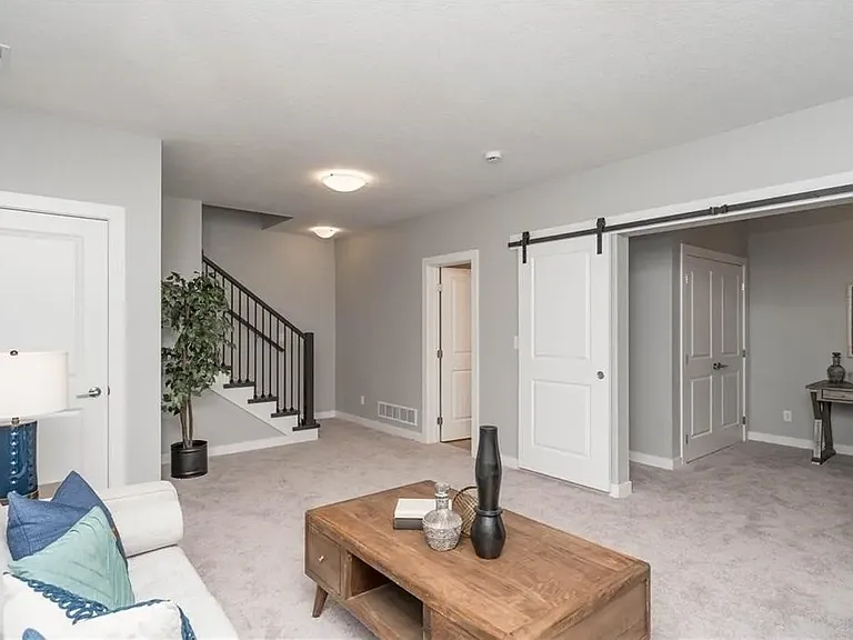 15316 Bellflower Ln — Photo 16