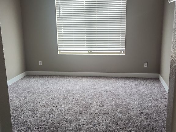 4th image of 8122 Altamont Ridge St