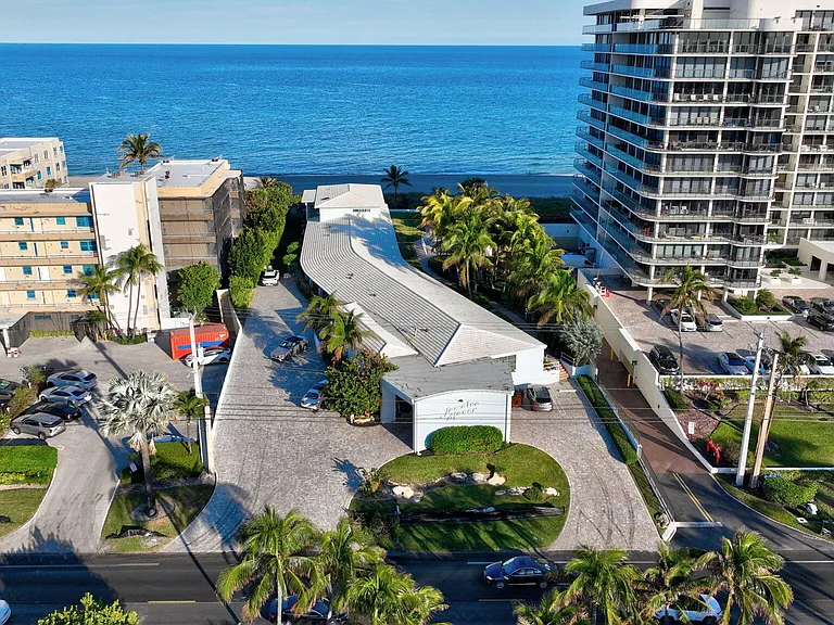 2711 S Ocean Blvd #20 — Photo 37