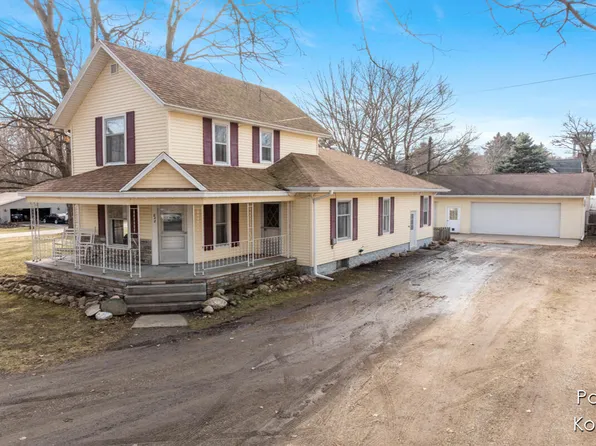 242 Maple St, Freeport, MI 49325