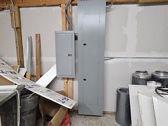 5th image of 4130 N 434th Rd