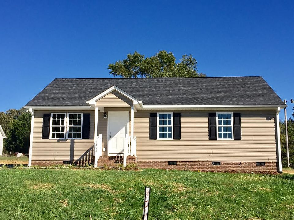 1st image of 1453 Lakeside Ave