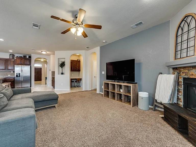 6712 Commonwealth Rd — Photo 5