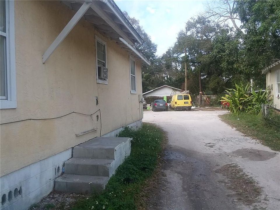 2nd image of 1108 27th Ave W