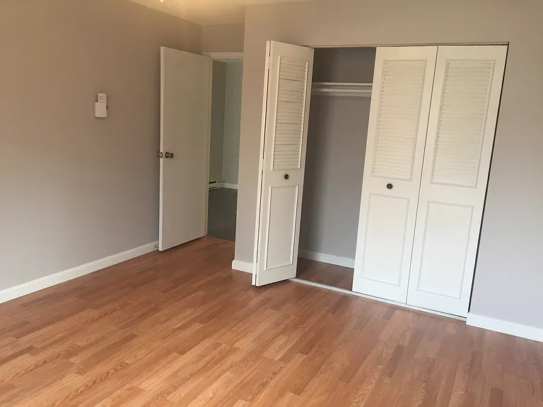 2 Pineland Avenue — Photo 42