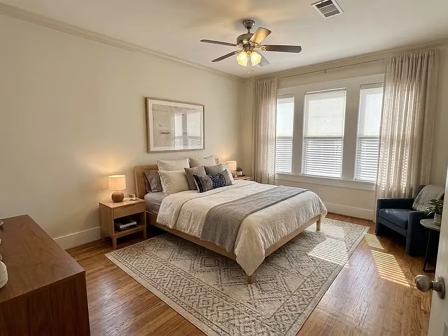 2406 Arbor St. — Photo 4