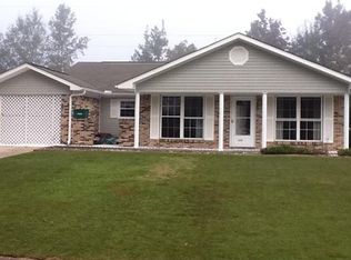 4203 Yosemite Dr, Ocean Springs, MS 39564