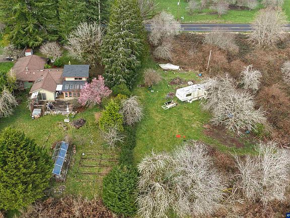 5th image of 1377 Moonshine Park Rd