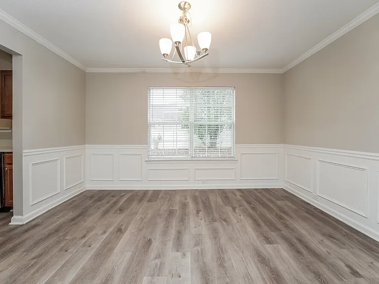 1452 Shelnut Ct — Photo 6