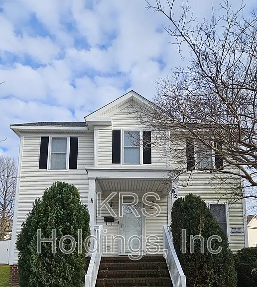 820 Maltby Cres — Photo 4