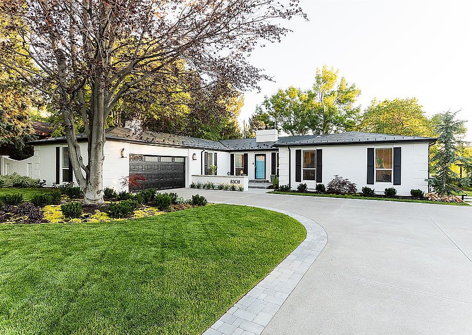 1st image of 8308 S Willow Creek Dr