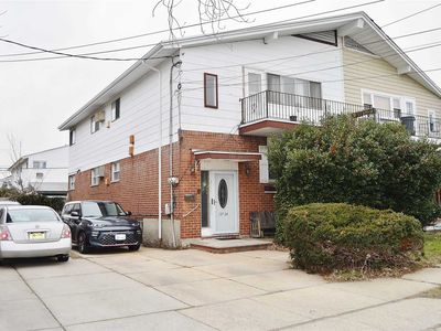 137-24 81st St, Howard Beach, NY, 11414