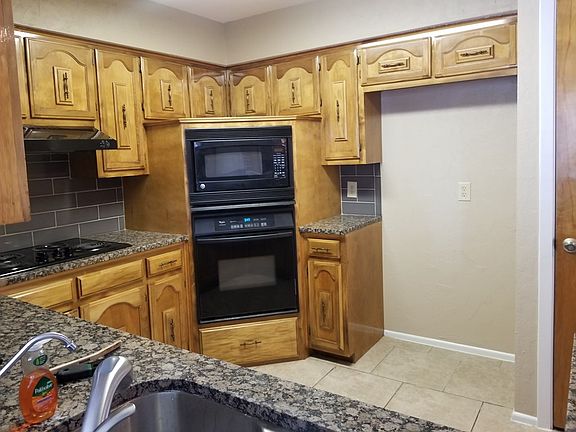 4th image of 2305 Bobwhite Dr