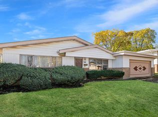 203 Berry St, Park Forest, IL