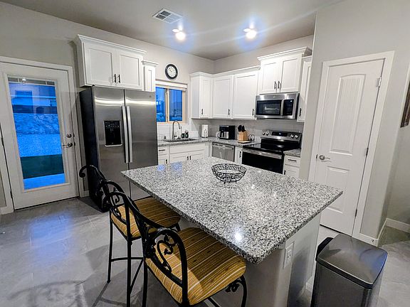 4th image of 7486 Eagle Vista St