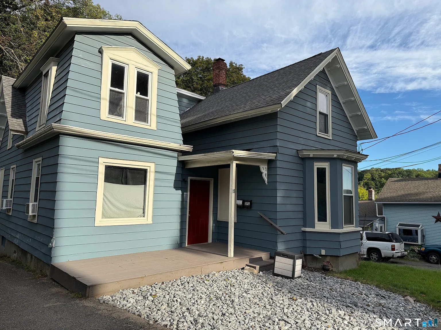 2 bed, 1.0 bath, 900 sqft, $1,495 — Photo 1