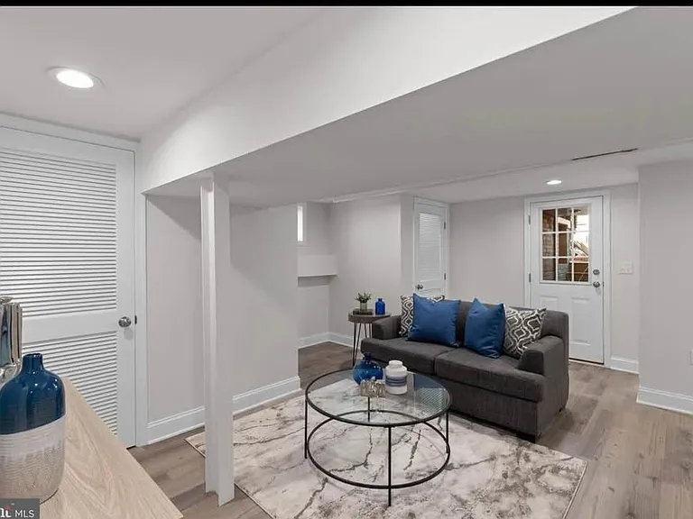 38 53rd St SE — Photo 5