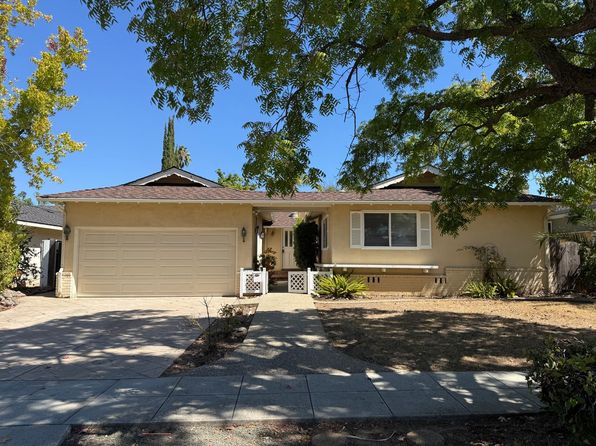 5536 Fern Dr