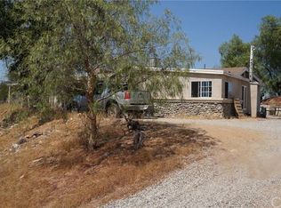 30201 Briggs Rd, Saugus, CA 91390