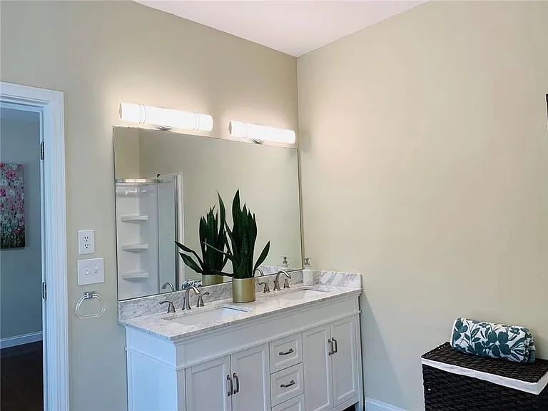 5365 Derby Chase Ct — Photo 21