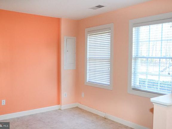 4th image of 4326 Thomas Brigade Ln