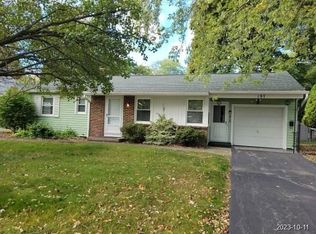 197 Barcrest Dr, Rochester, NY 14616