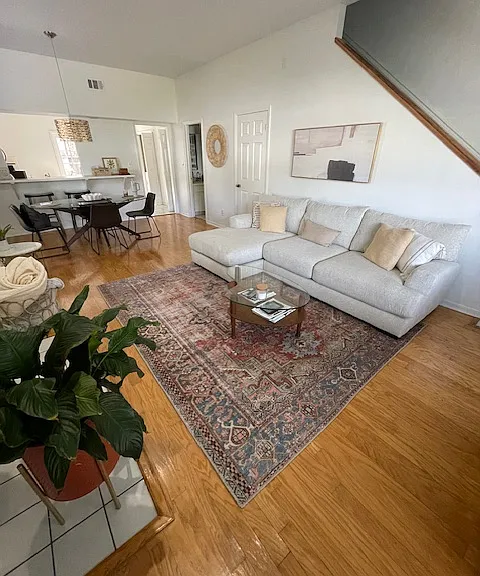 3819 W Horatio St #9 — Photo 1