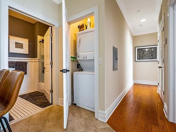 5th image of 88 Saint Francis St APT 3G