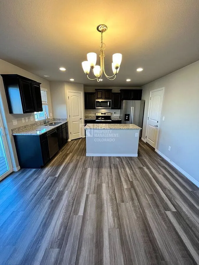 Amazing Ranch Home with Fully Fenced Backyard — Photo 2