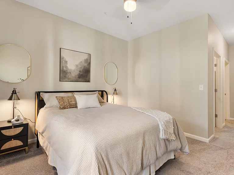 Fieldstone at Glenwood Crossing — Photo 16