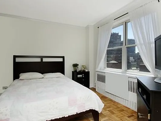 Sold by Citi Habitats | media 7