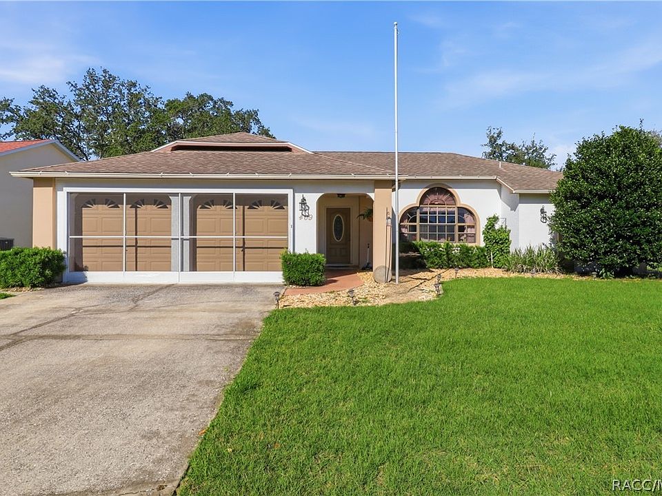 1st image of 409 N Turkey Pine Loop