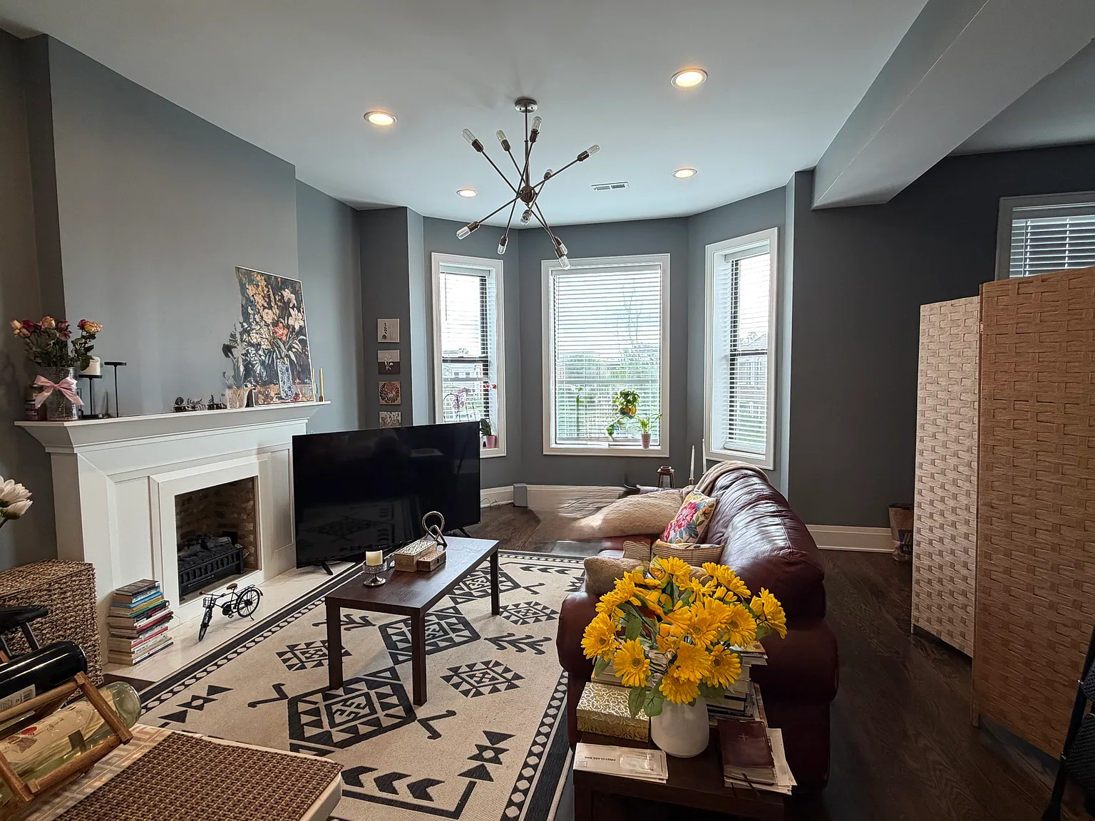 4302 W Monroe St — Photo 3