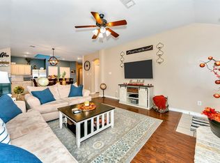9821 Pack Saddle Trl, Fort Worth, TX 76108