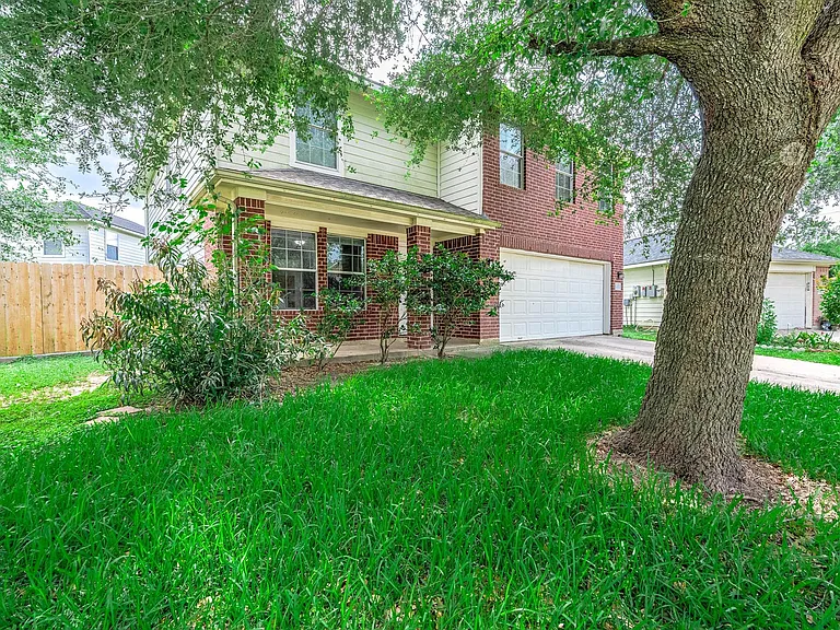 17219 Morning Blossom Pl — Photo 3