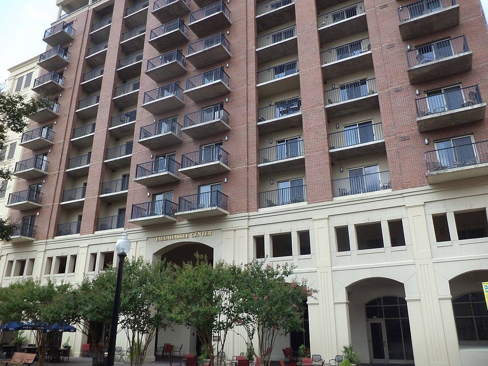 1st image of 215 W College Ave APT 307