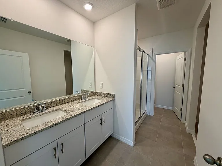 1483 Brekey Way — Photo 8