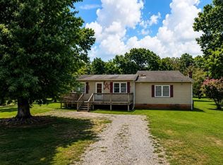 95 Jonbil Rd, Chase City, VA 23924
