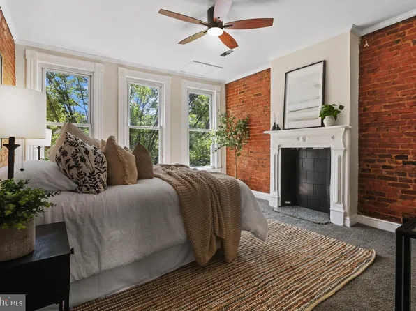 884 Washington Blvd, Baltimore, MD 21230